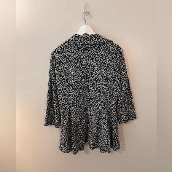 Calvin Klein Leopard Print Jacket - Picture 2 of 5